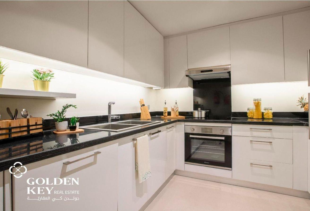 Furnished 2BHK | No Commission | Premium Tower - Apartment in Abraj Bay