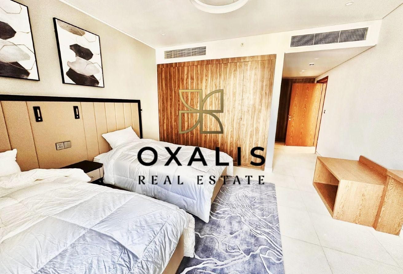 BIG BALCONY | AMAZING 2 BHK FURNISHED | SEA VIEW