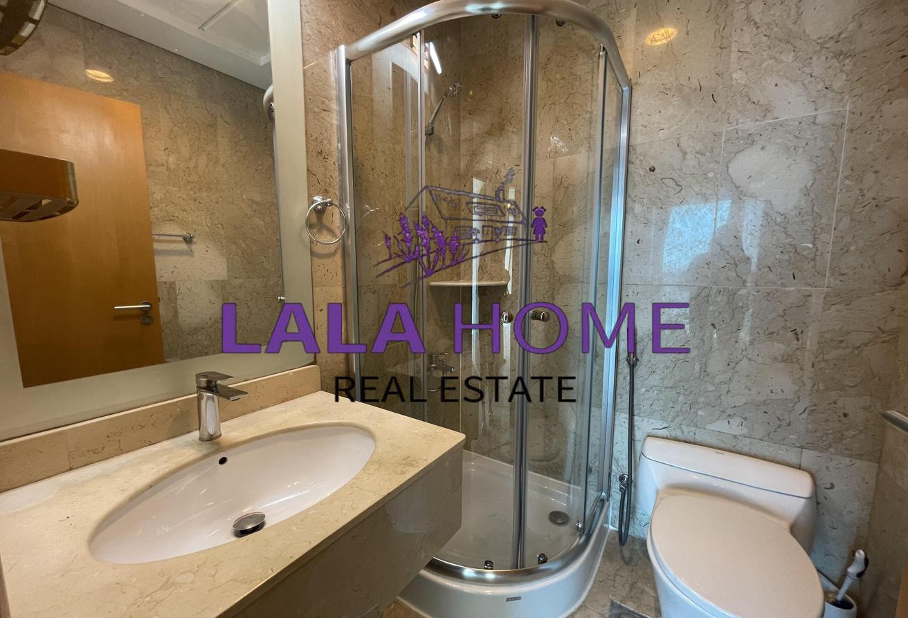 Great Offer 2BR SF unit with Sea and West Bay View