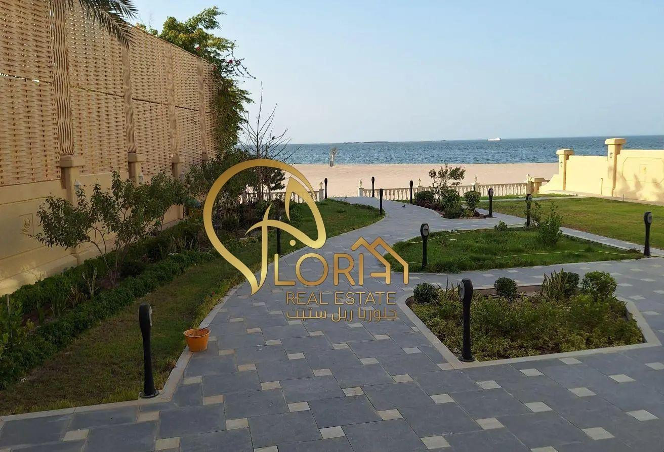 Stunning Dream Villa with Pool &amp; Private Beach - Villa in The Pearl