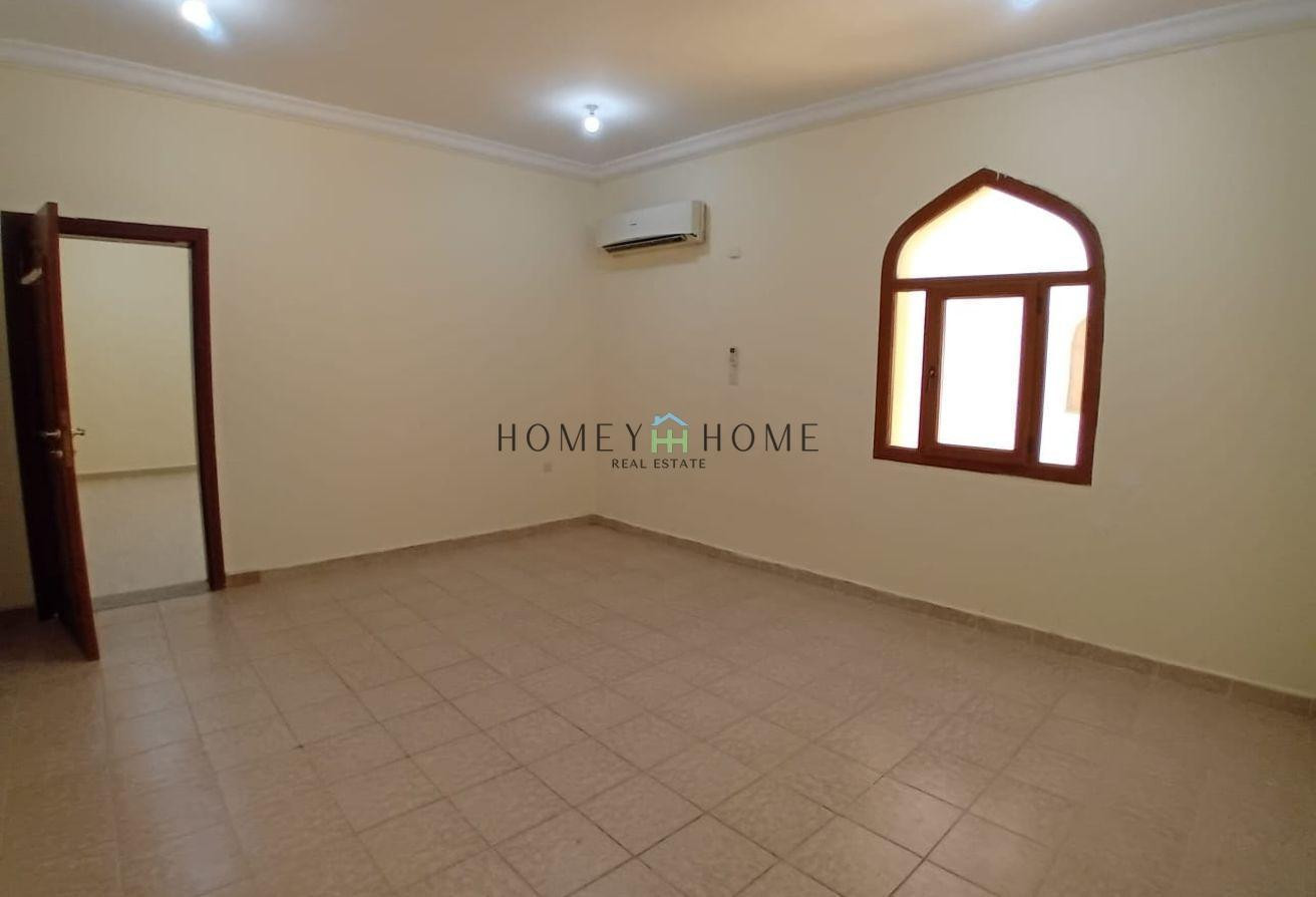 2 bhk flat U/F without commission at 3800 QR