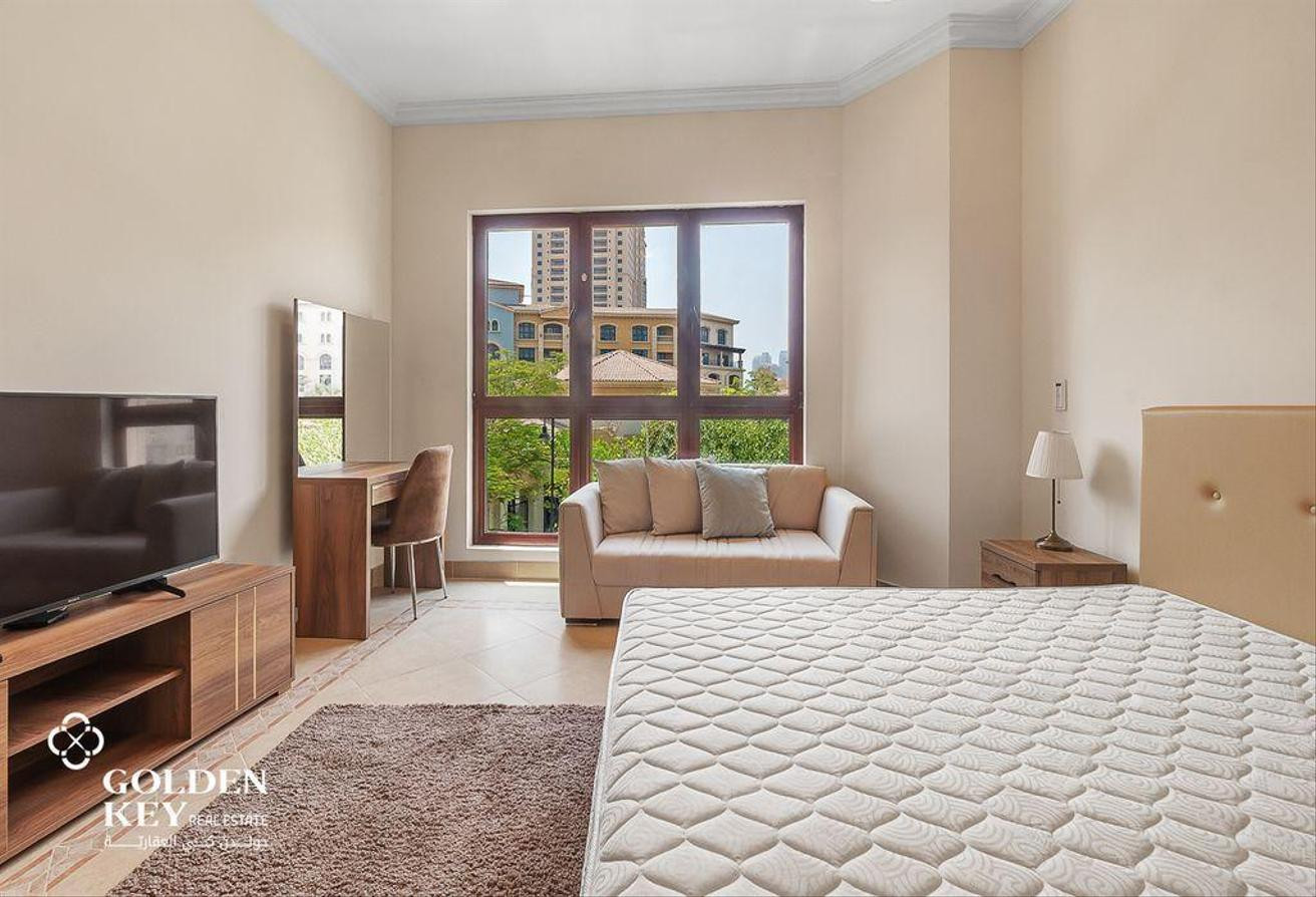 NO COMMISSION | Studio Semi Furnished |Best Price