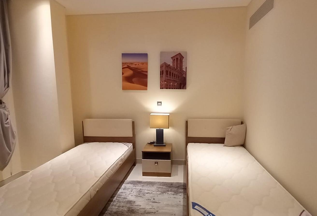 Luxury apartments in West Walk Al Waab 3 bedroom - Hotel Apartments in Al Waab