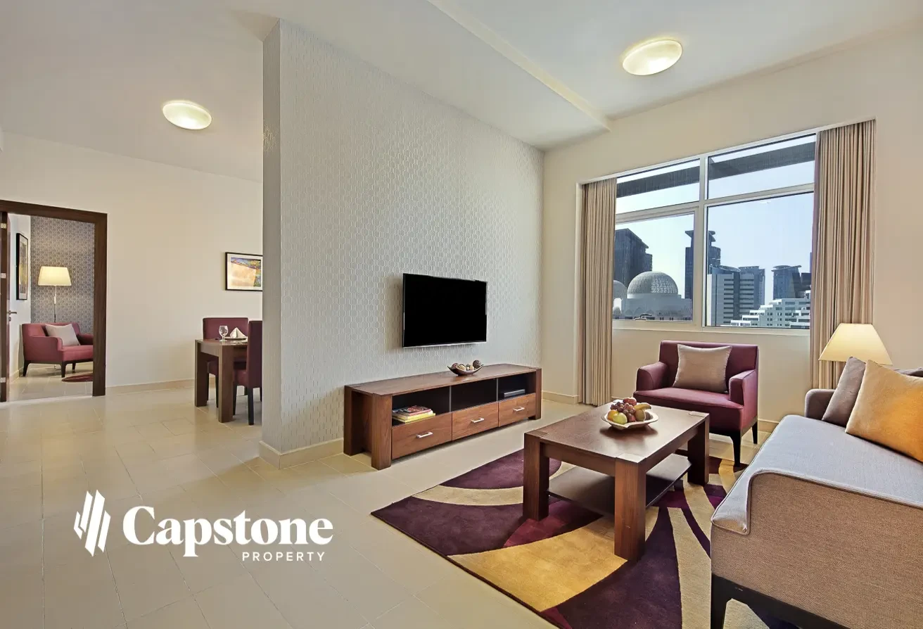 ALL BILLS INCLUDED + WEEKLY HOUSEKEEPING - Apartment in West Bay