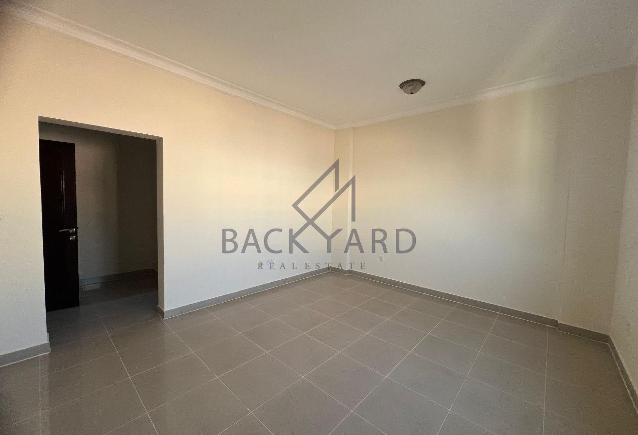 Spacious 3 BHK Unfurnished Apartment- Bin Mahmoud - Apartment in Al Jazeera Street