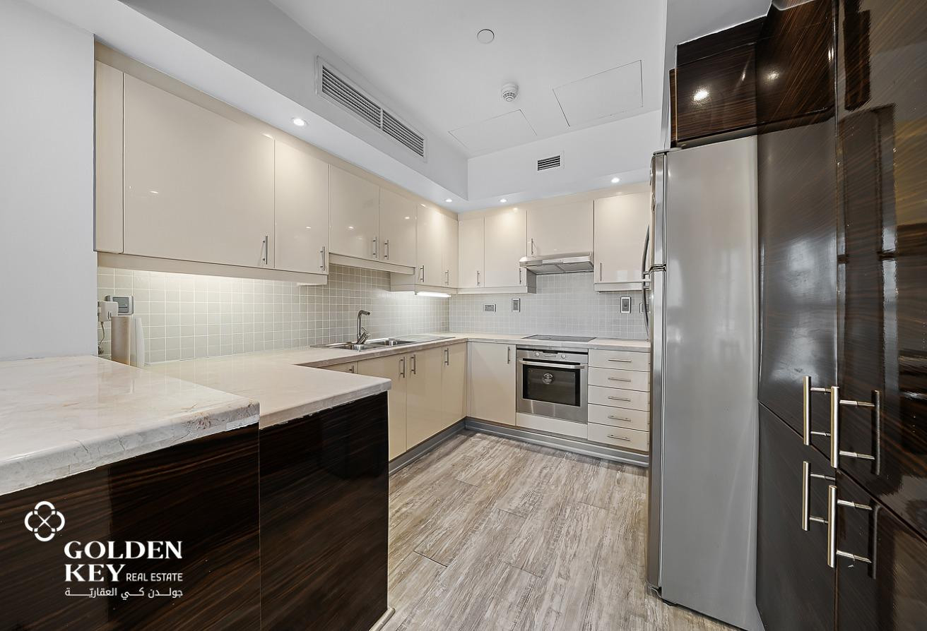 Elegant 1BHK with Balcony for Sale| Qanat Quartier - Apartment in Nobili