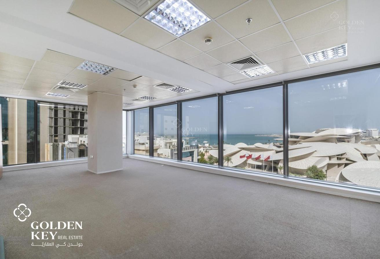 Available OFFICE Spaces near Doha Corniche!