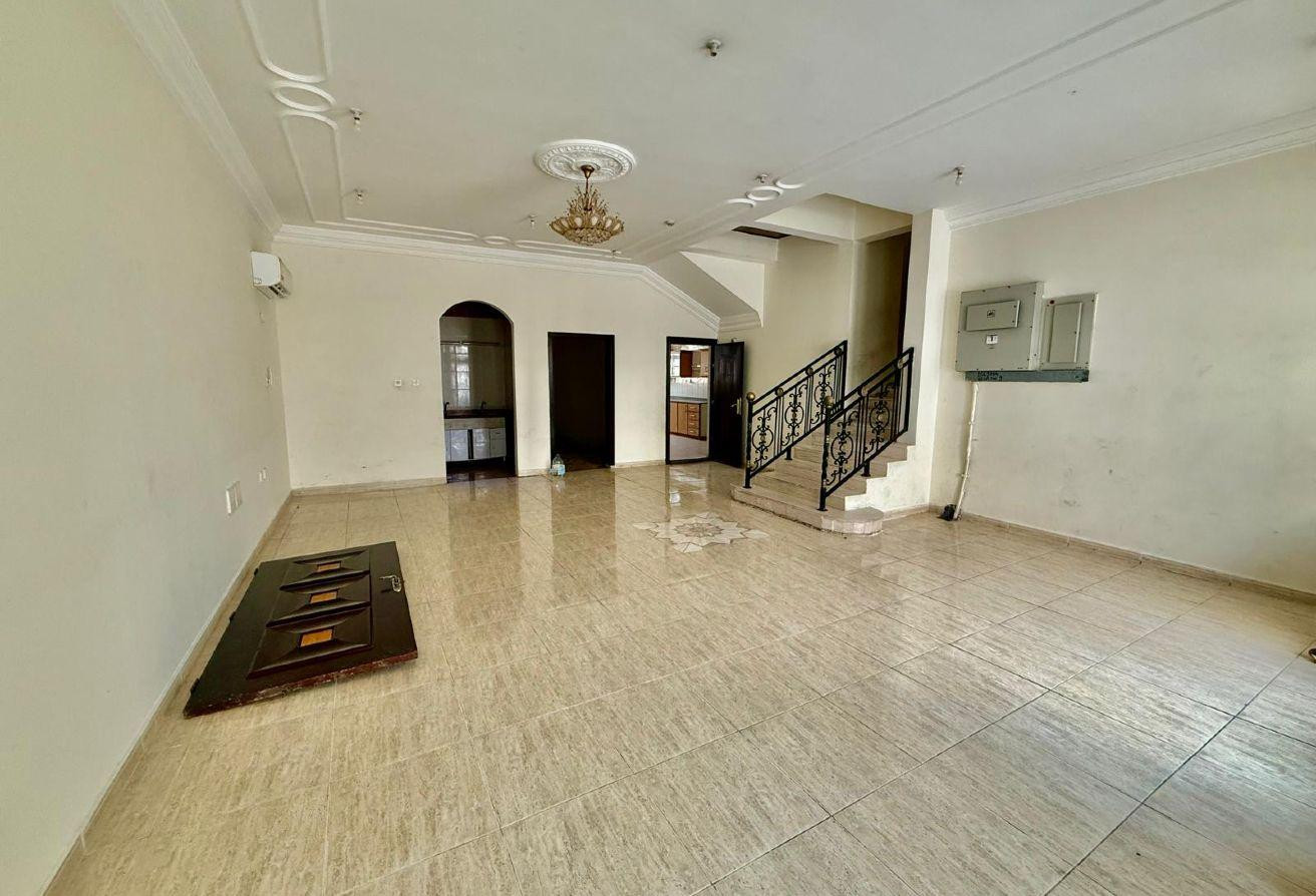 COMPOUND VILLA | 4BEDROOMS | IZGHAWA AREA - Apartment in Izghawa