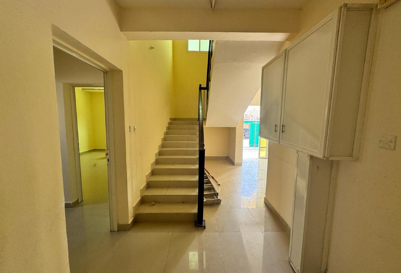 INDEPENDENT VILLA| 06 BEDROOMS| 9,000 - Villa in Down Town