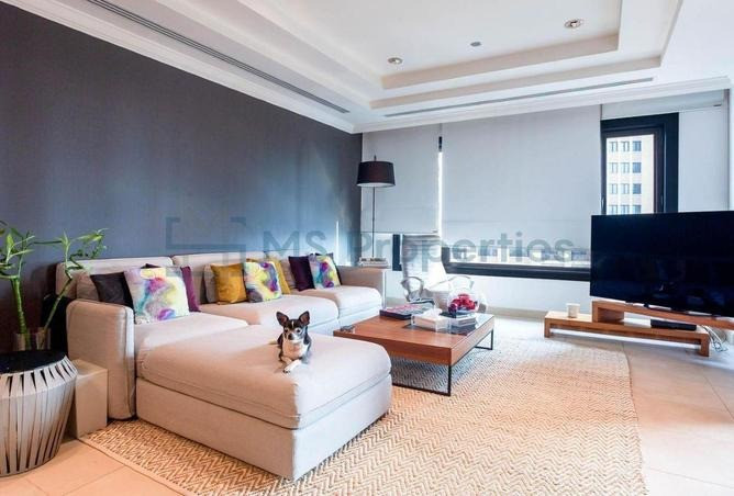 MODERN | FULLY FURNISHED | TOWNHOUSE| FOR SALE