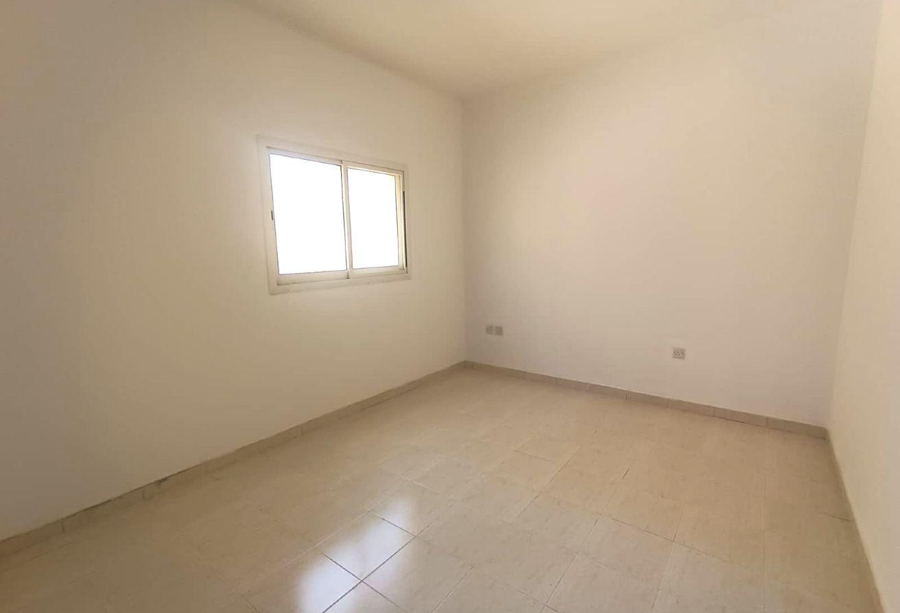 SPACIOUS UF 4BR COMPOUND VILLA WITH FACILITIES - Compound Villa in Ain Khaled
