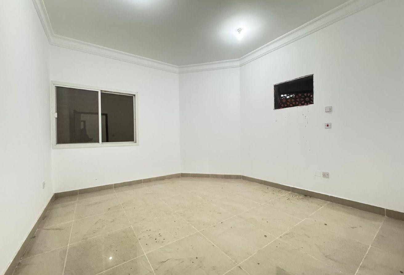 GREAT VALUE: SPACIOUS UF 3BHK APARTMENT - Apartment in Fereej Bin Mahmoud North