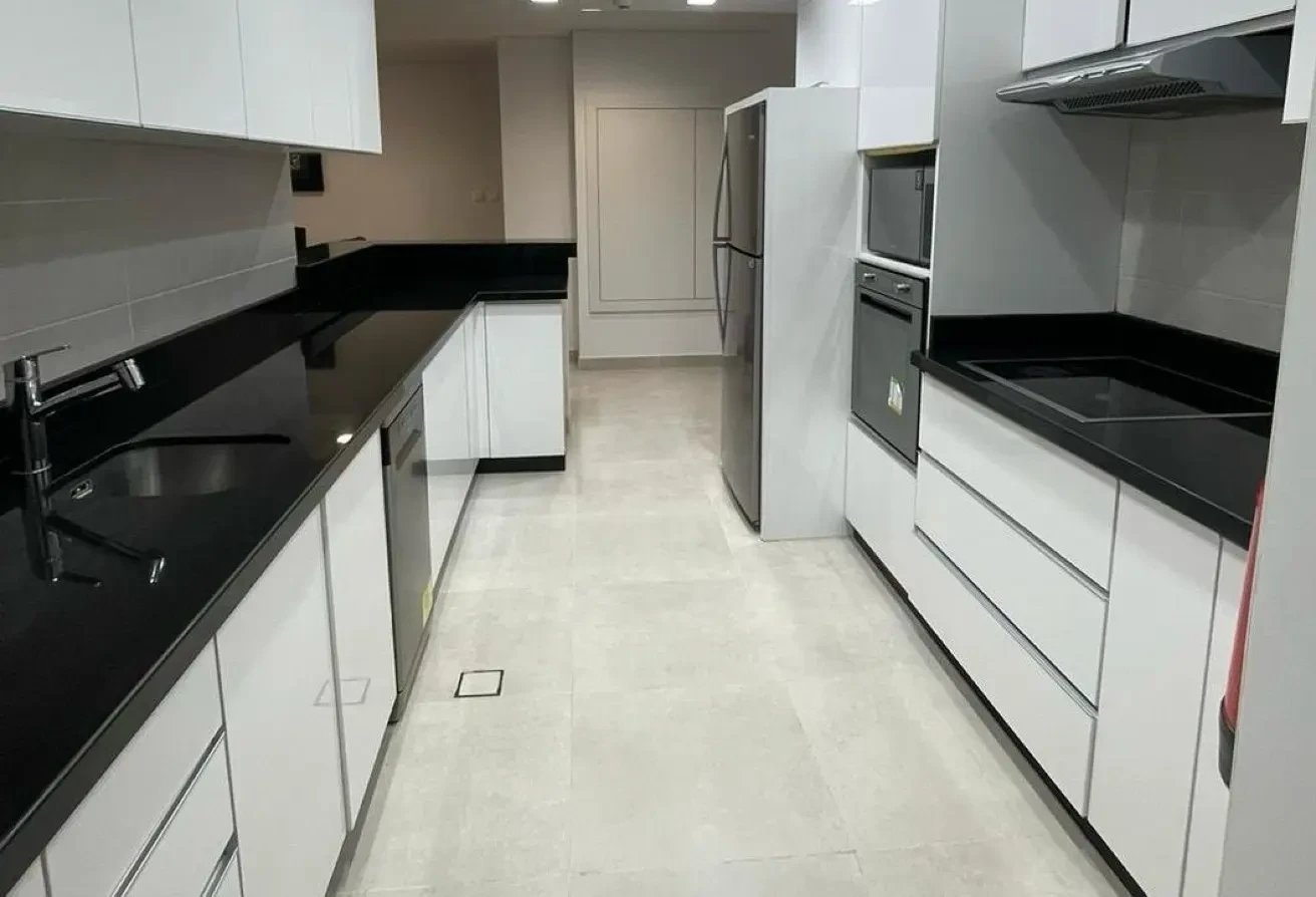 Direct Marina 1BR | Furnished | Laundry Room - Apartment in Al Mutahidah Tower