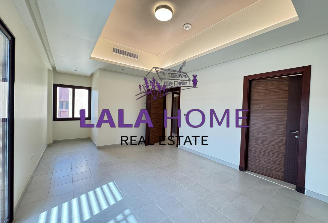 Spacious 3Bedrooms + Maid’s apartment