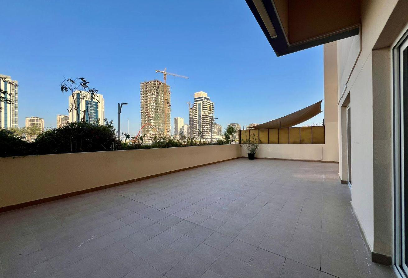 3BR | Foxhill | Behind Public Park | Bills Include