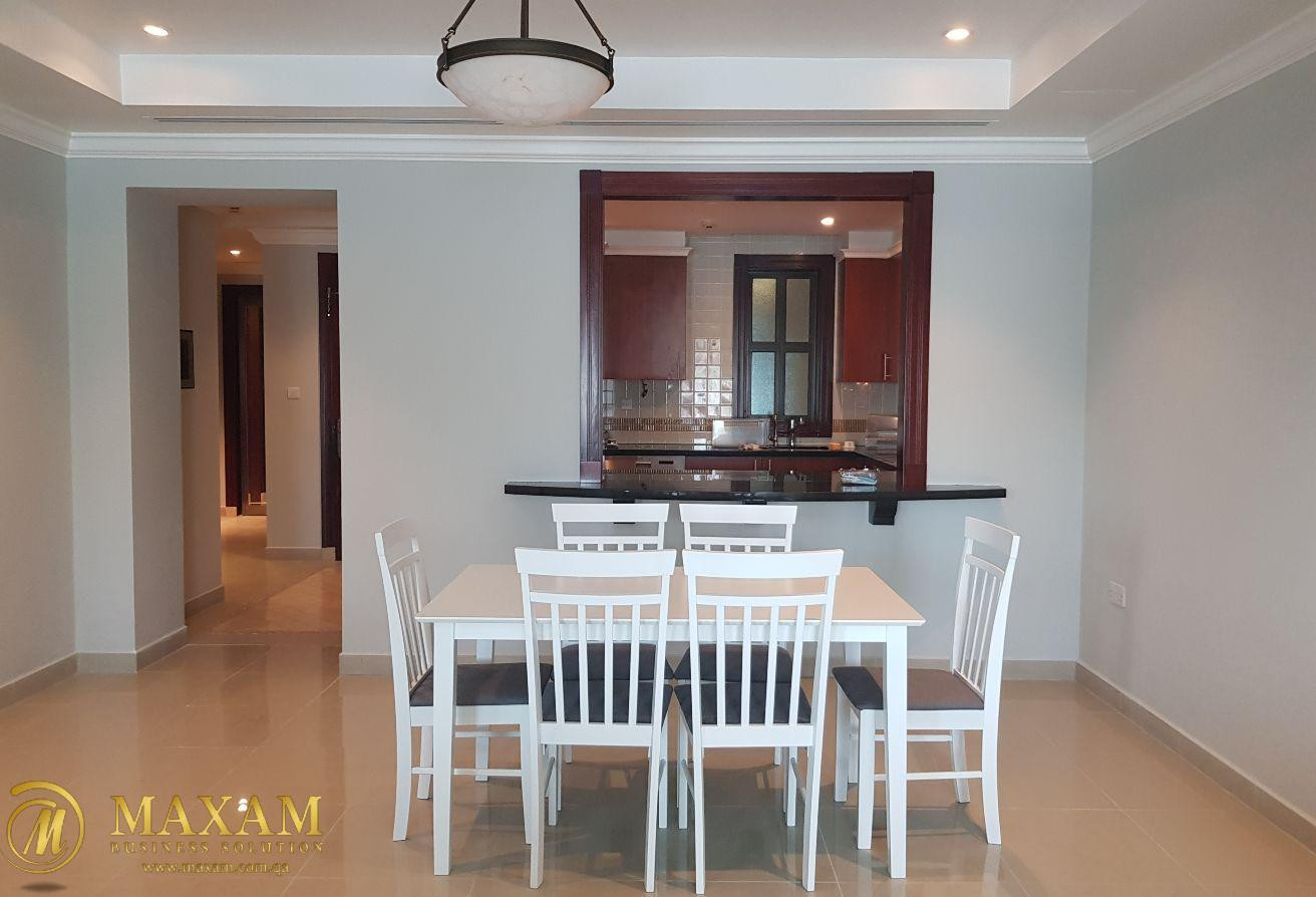 Master Bedroom Specious Flat PA Town House - Apartment in Porto Arabia