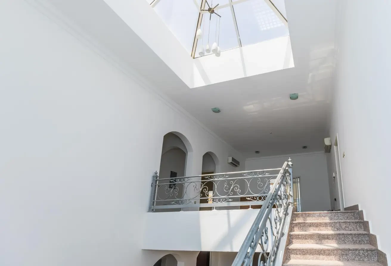 SPACIOUS| 4 BEDROOM | SEMI FURNISHED - Villa in Al Waab