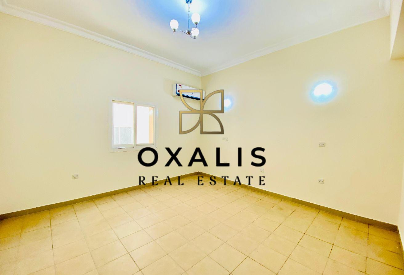 AVAILABLE ! 2 BHK UNFURNISHED | MUNTAZAH AREA