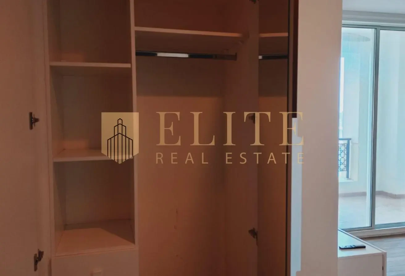 Modern 1-Bedroom Fully-Furnished in Viva Bahriya - Apartment in Viva West