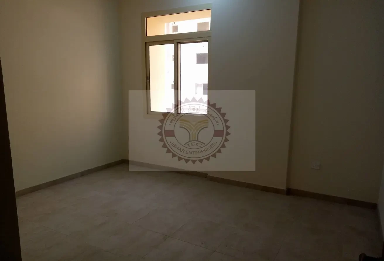 2BHK Unfurnished Apartment for rent in Mansoura - Apartment in Al Mansoura