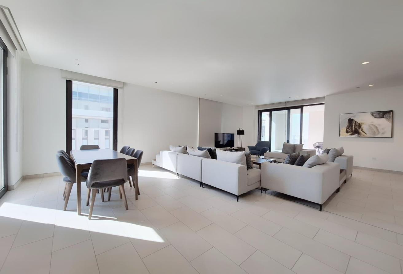 BRAND NEW | BILLS INCLUDED | NO COMMISSION