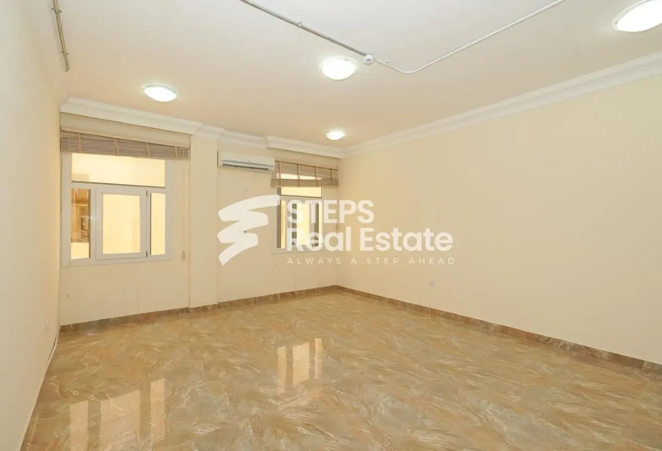 Villa Suitable for Kindergarten School in Gharafa - Villa in Al Hanaa Street