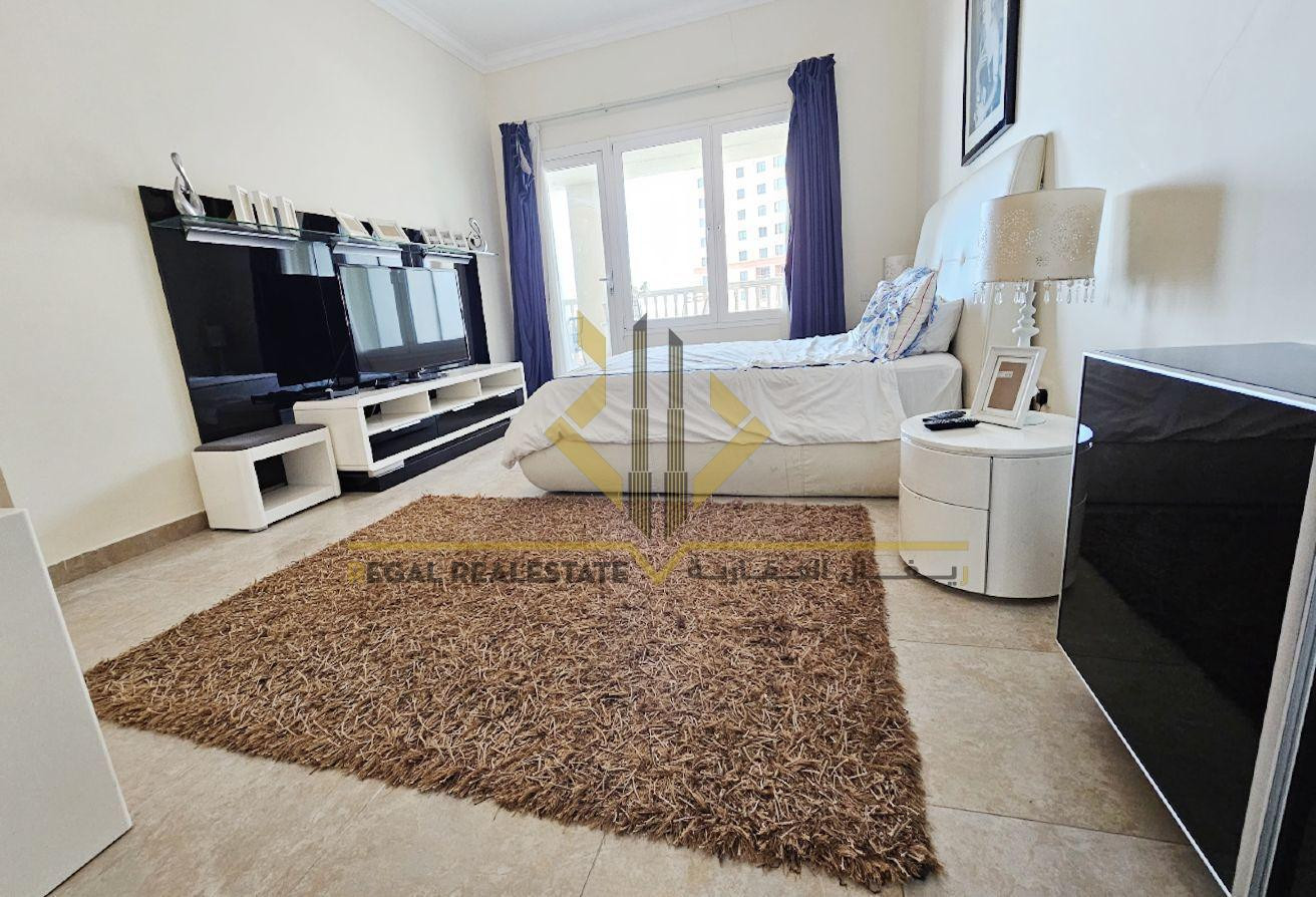 Fully Furnished 2BR Apartment in Porto Arabia