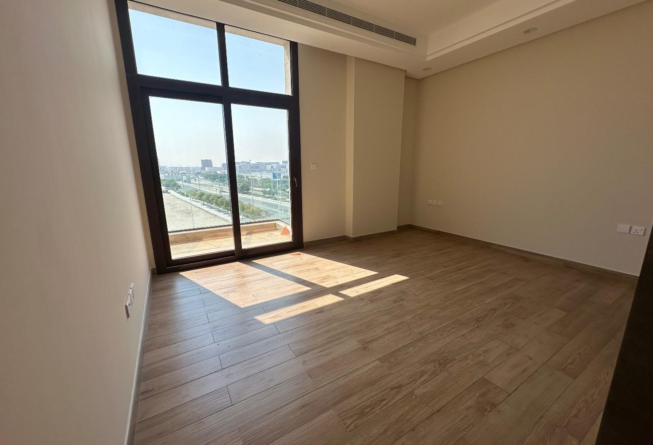 MODERN QUALITY | PRIME LOCATION | BALCONY